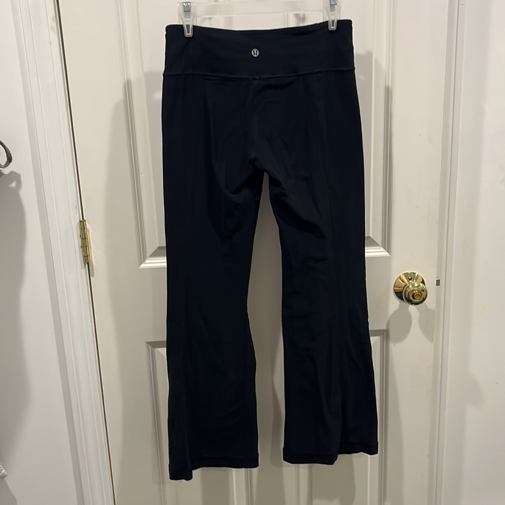 Lululemon yoga pants